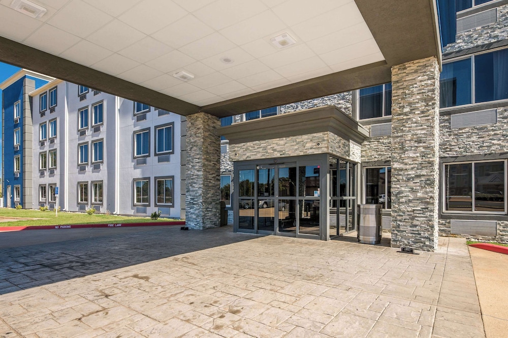 Comfort Inn Bossier City Casino Area near Shreveport Downtown - photo 34