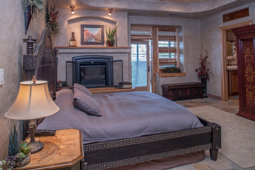 Cougar Ridge Resort LLC - photo 11