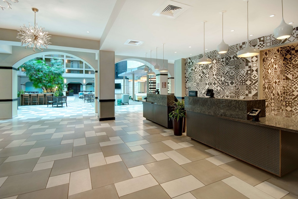Embassy Suites by Hilton Jacksonville Baymeadows - photo 11