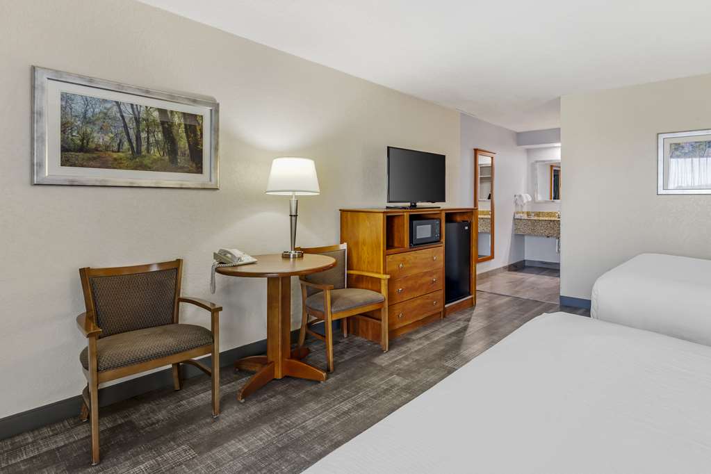 Best Western Thunderbird Motel - photo 17