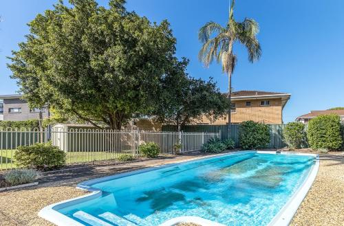 Family Oasis With Pool And Games — Coffs Harbour
