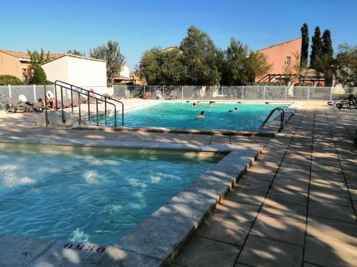 Chez Bruno Et Marie Jo — hotel in Saint-Saturnin-Les-Avignon