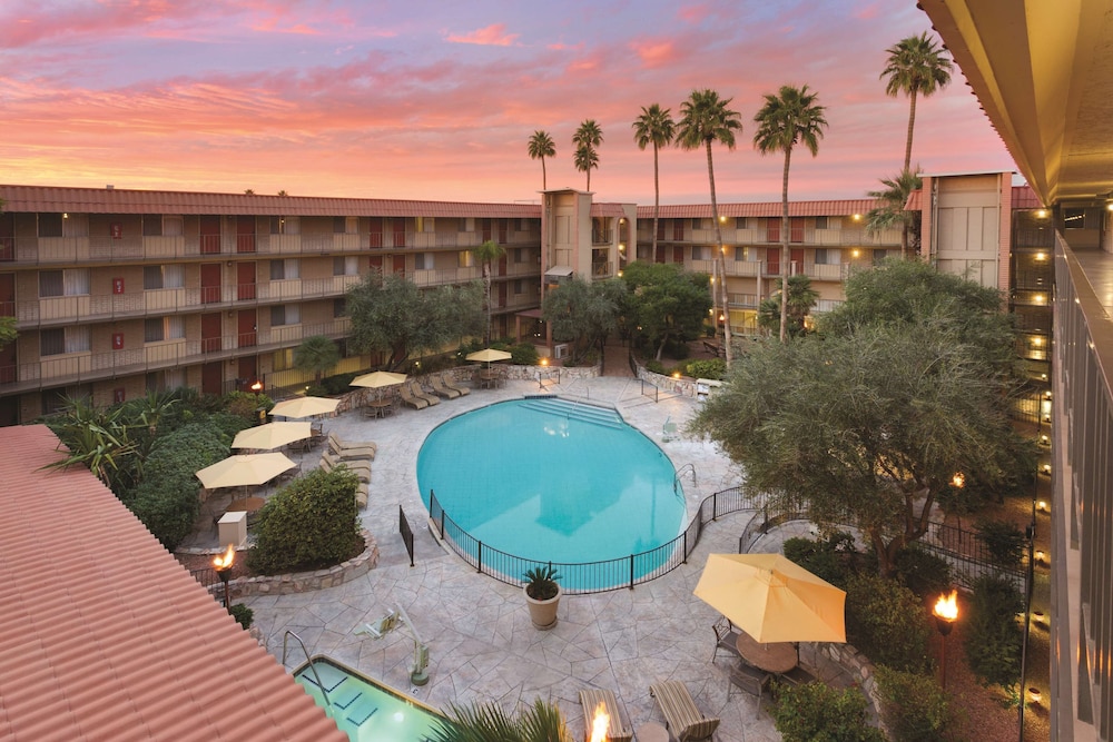 Motel6 Phoenix AZ Sky Harbor - photo 27