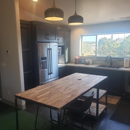 Anasazi Retreat — hotel in Redlands