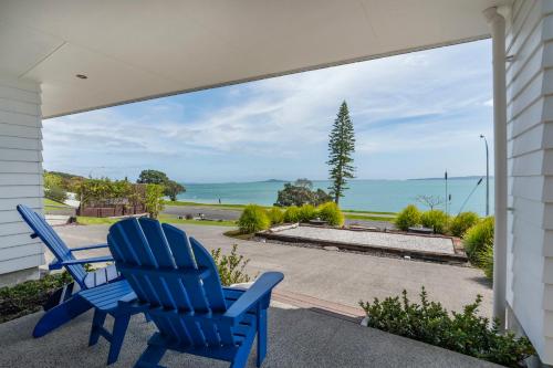 Maraetai Couples Retreat Omana Beach Apartment — 4-Star Luxury Hotel in Auckland, New Zealand