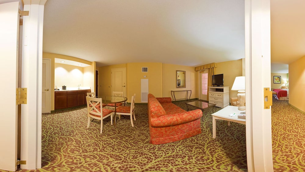 Holiday Inn Chantilly Dulles Expo Center by IHG - photo 21