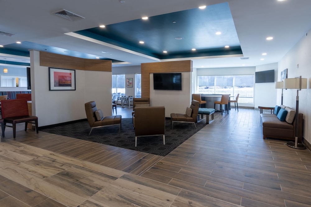 TownePlace Suites by Marriott Clinton - photo 26