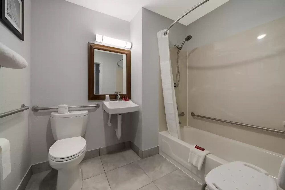 Quality Inn West Lafayette University Area - photo 19