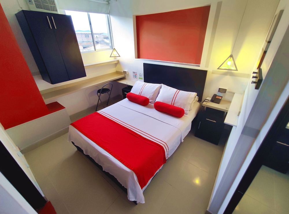 Econotel Colours Cali - carbon neutral hotel in Cali