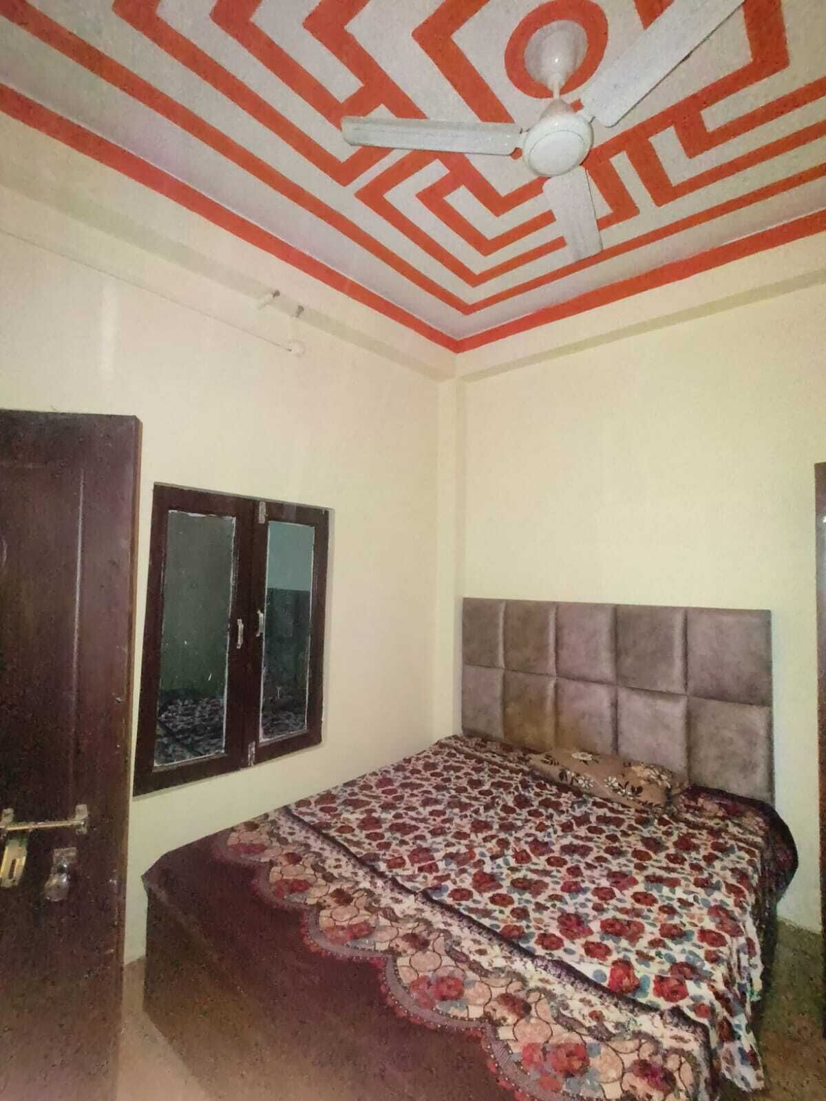 Shri Narayanam Dharamshala — hotel in Pratapgarh