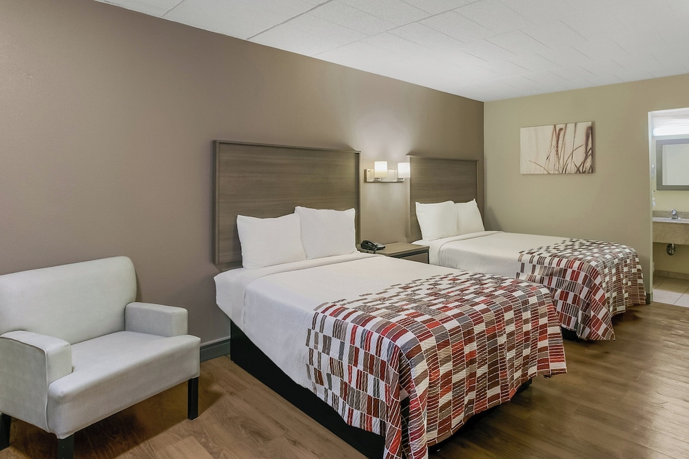 Red Roof Inn Baltimore - photo 5