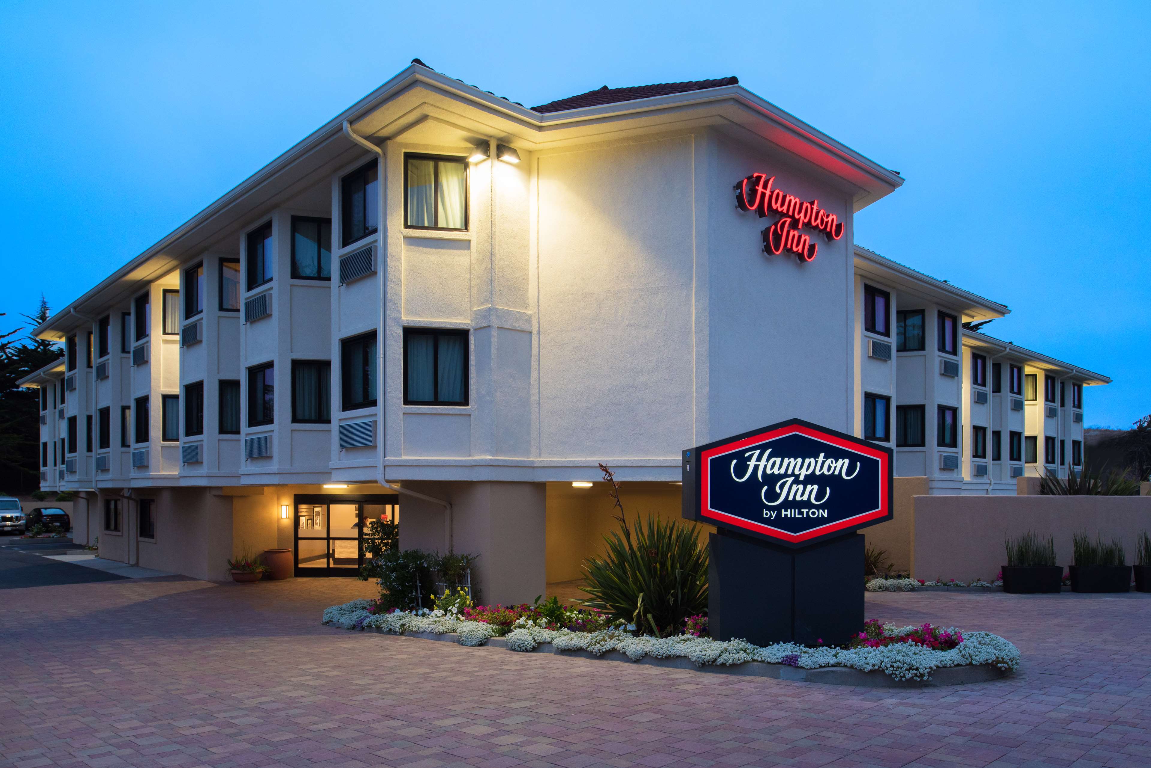 Hampton Inn Monterey - photo 4
