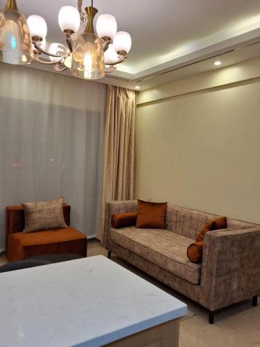1 Bedroom Perfect Stay for Business Travelers 3 TOS Enzi Heights Apartments Nextgen mall