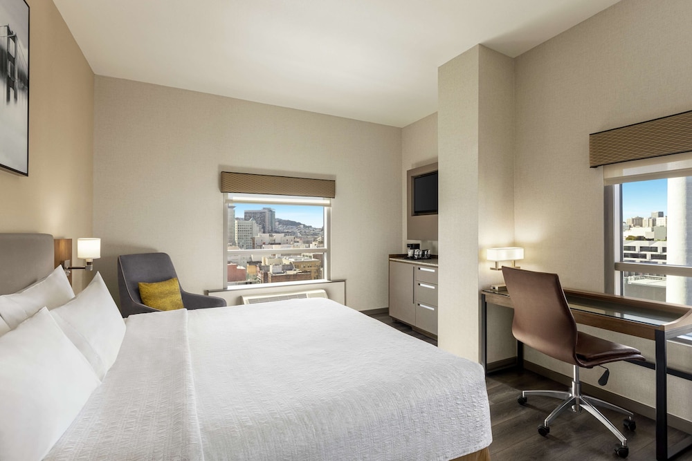 Hampton Inn San Francisco Downtown Convention Center - photo 60