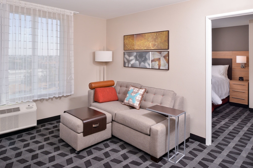 TownePlace Suites by Marriott Ontario Chino Hills - photo 19