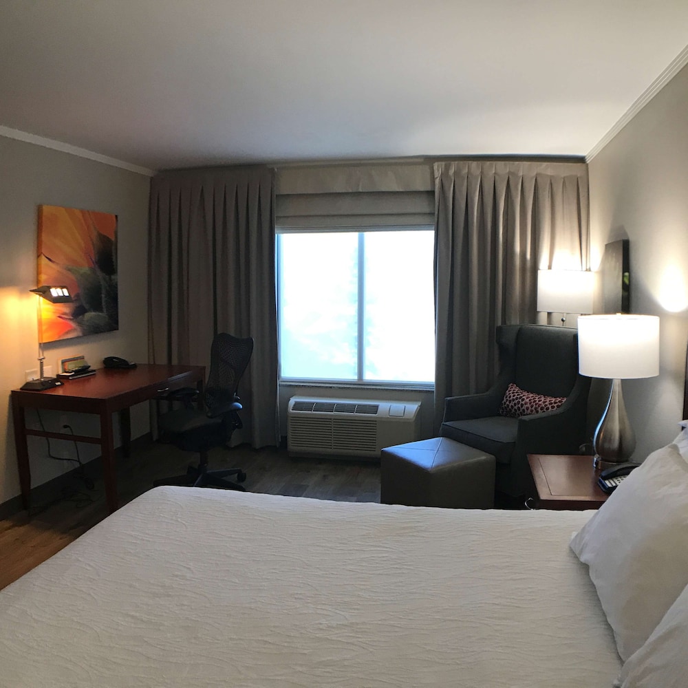 Hilton Garden Inn Bowling Green - photo 26