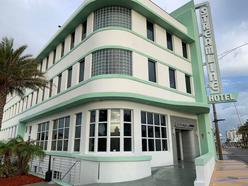Streamline Hotel - photo 52