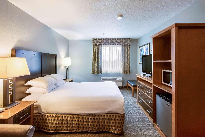 Inn and Suites Seaside - photo 12
