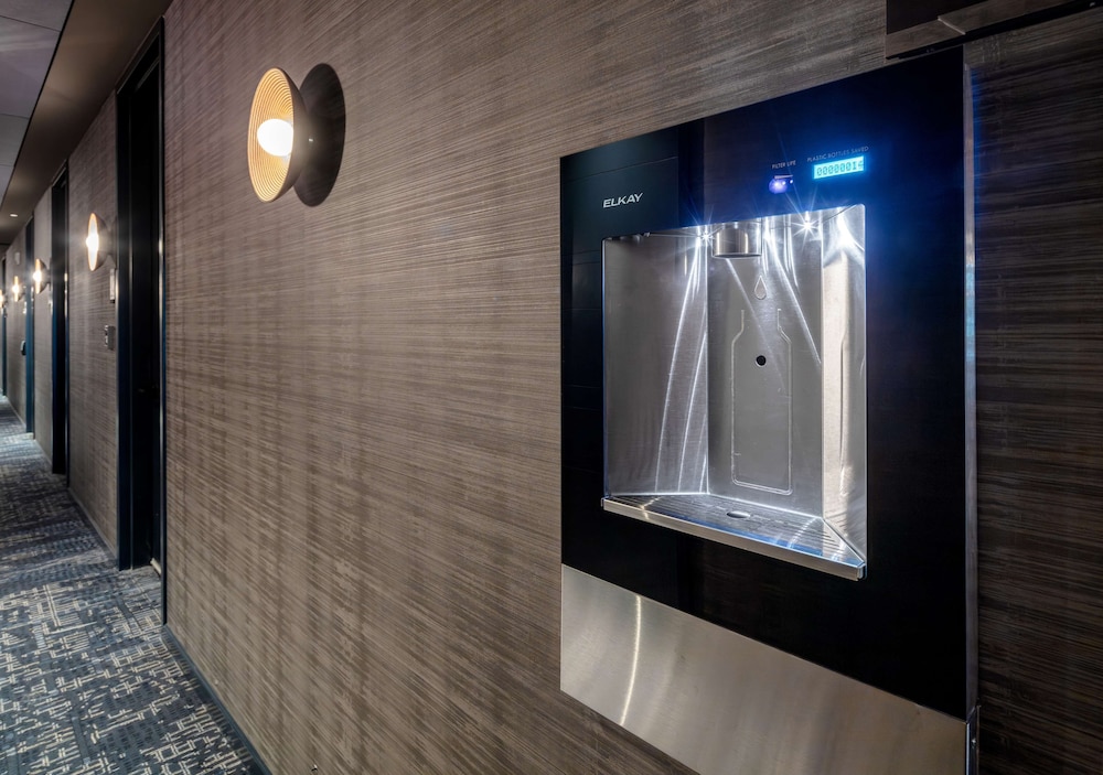 Tempo by Hilton New York Times Square - photo 5