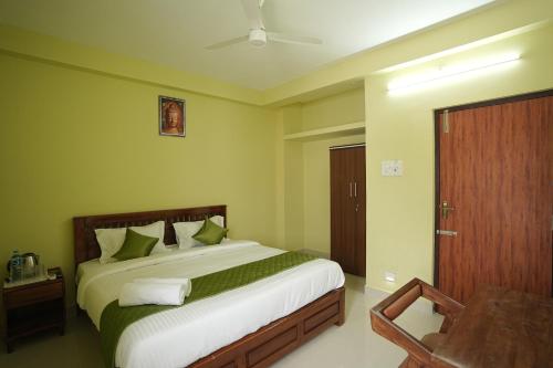 Le Leos Park Inn - last minute hotel in Puducherry