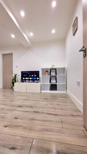 Brand new collection of studios close to Tube Station — 4-Star Luxury Hotel in London, United Kingdom