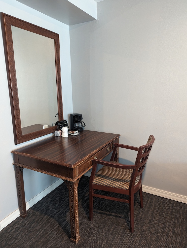 Beach Harbor Resort - photo 18