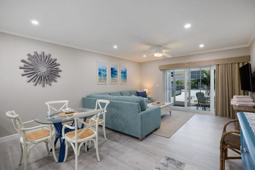 Villa Sanibel 1D Stunning Walk Out Beach Residence at Exclusive Villa Sanibel — 4-Star Luxury Hotel in Sanibel, United States