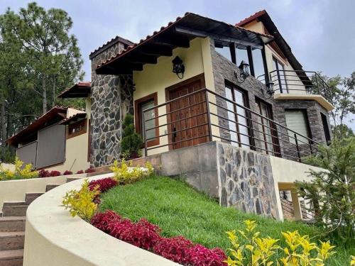 Cabaña de lujo en el Bosque in Mazamitla, Mexico