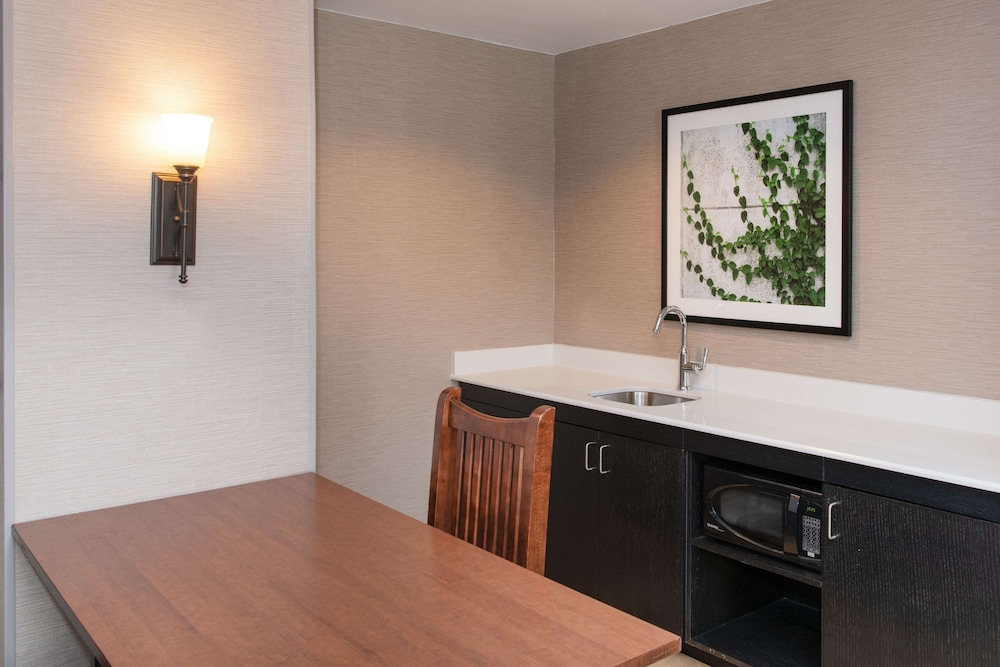 Hampton Inn & Suites Rochester Victor - photo 19