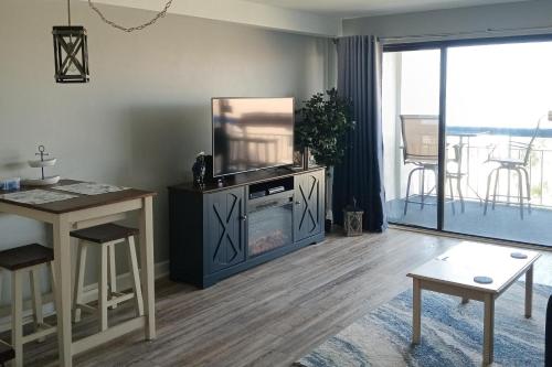 The Comforts Of Home Ocean Views — 4-Star Luxury Hotel in Myrtle Beach, United States