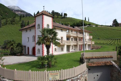 Überbacherhof in Termeno, Italy