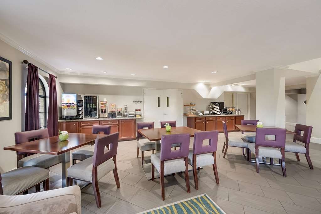 SureStay Hotel by Best Western Deer Park - photo 29