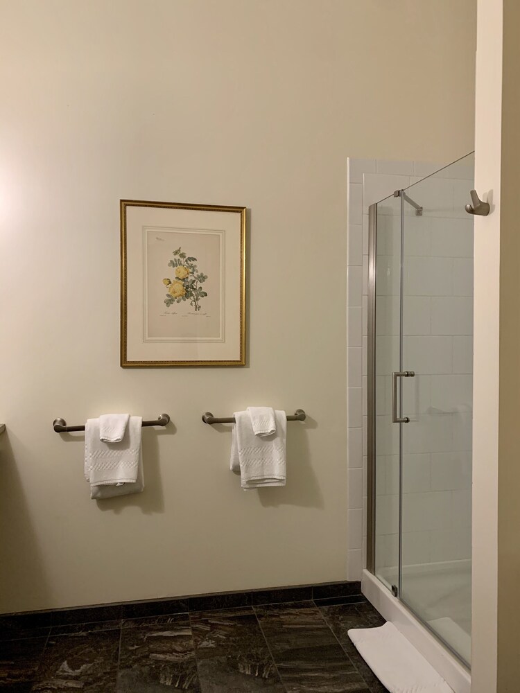 The Barrington - photo 48