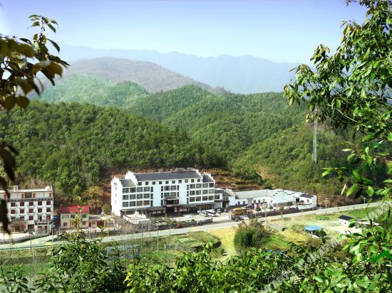 Selenium themed Inn In West Huangshan City in Qili, People's Republic of China