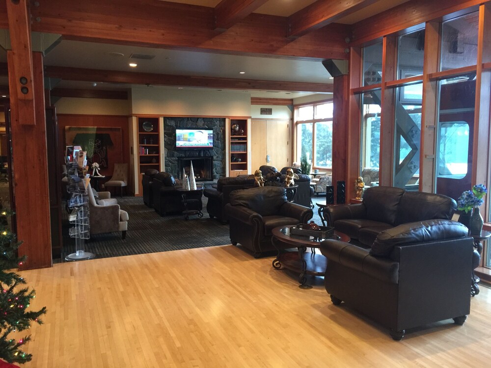 Cape Fox Lodge - photo 4