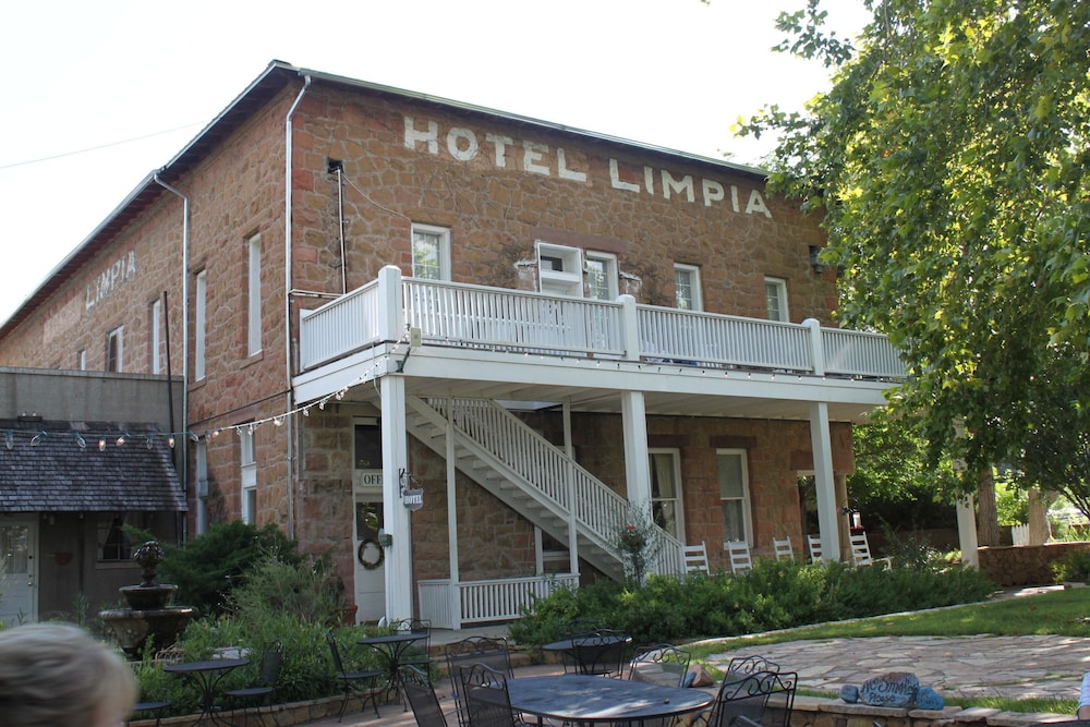 The Hotel Limpia - photo 79