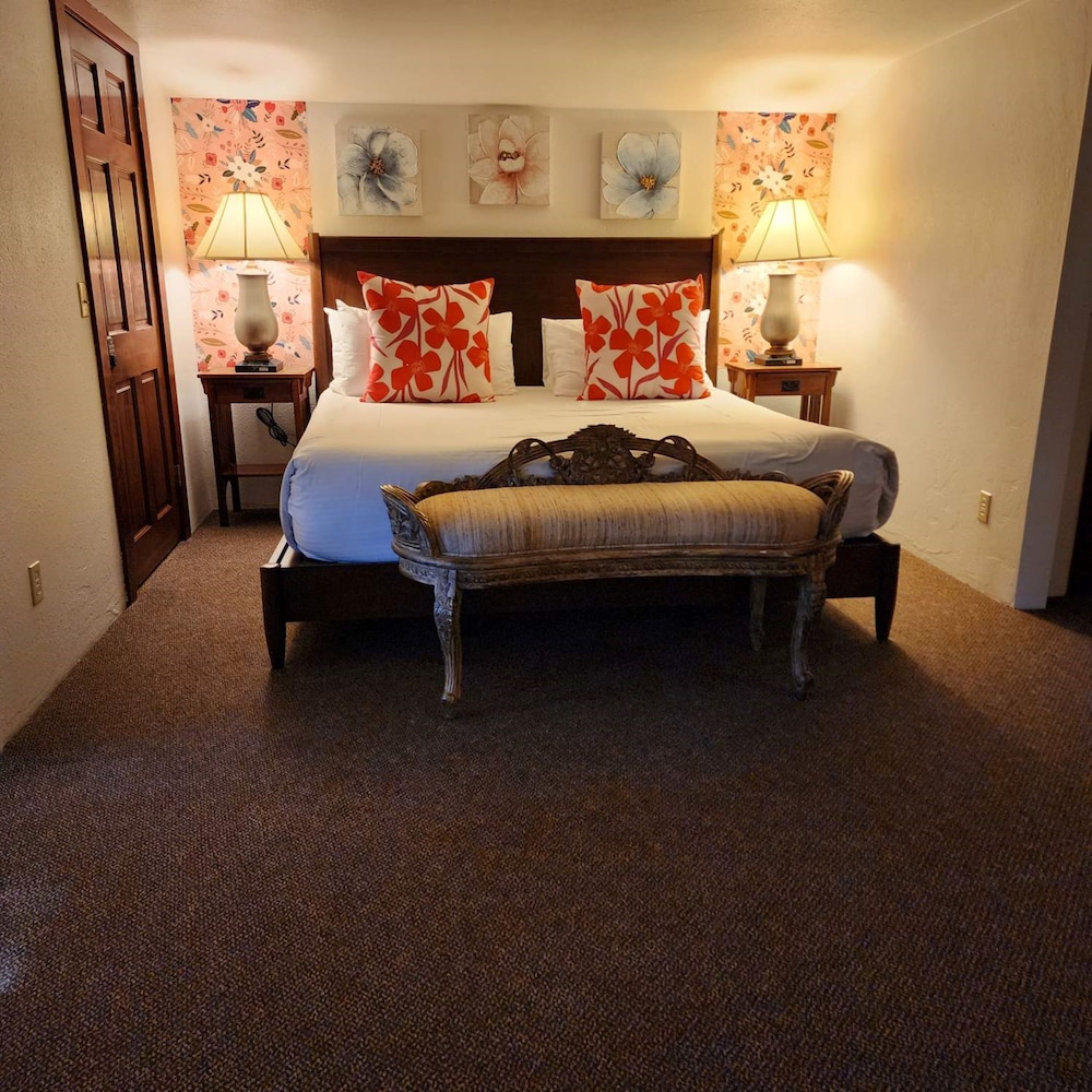 Miranda Gardens Resort - photo 15