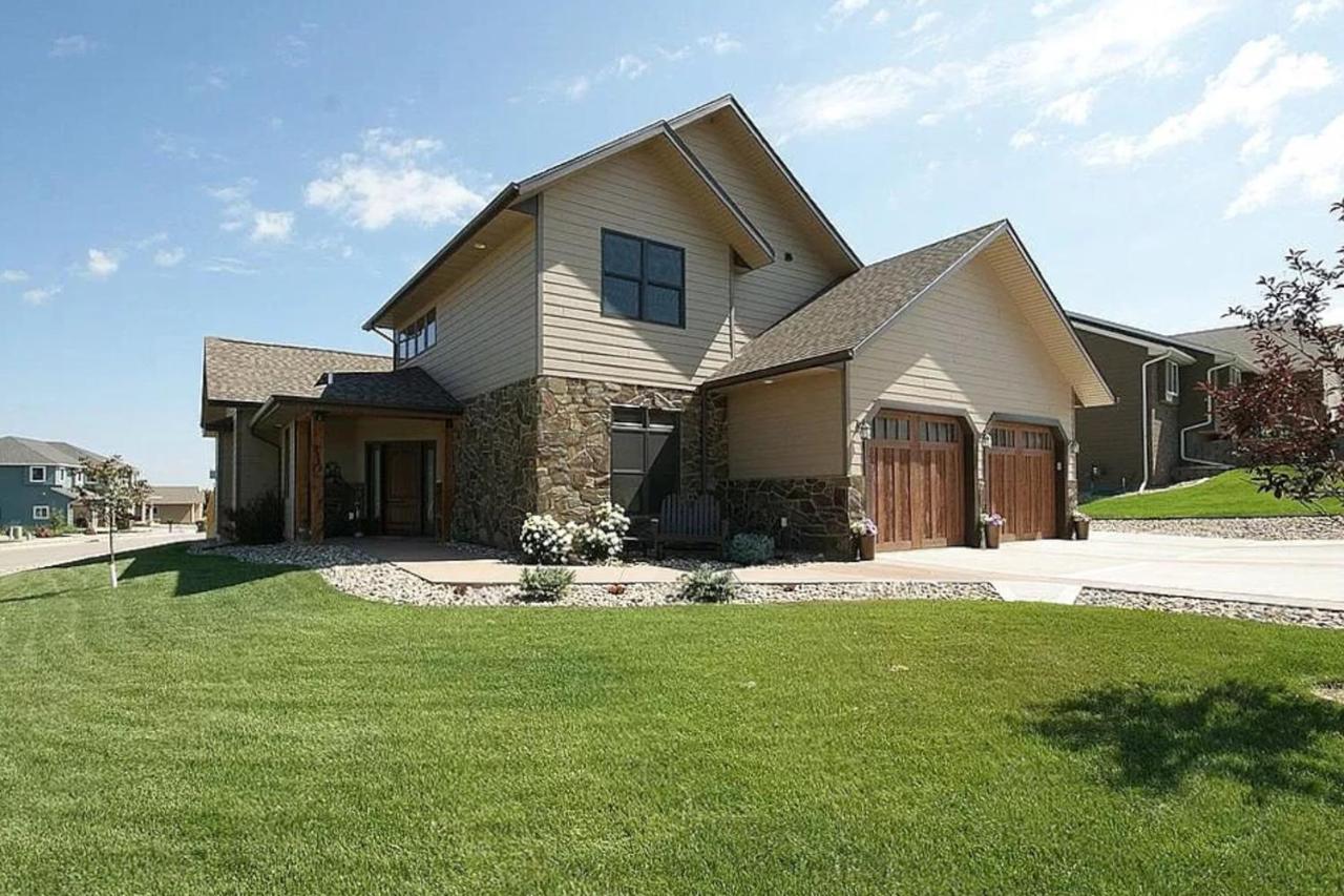 Parkside Paradise - last minute hotel in Rapid City