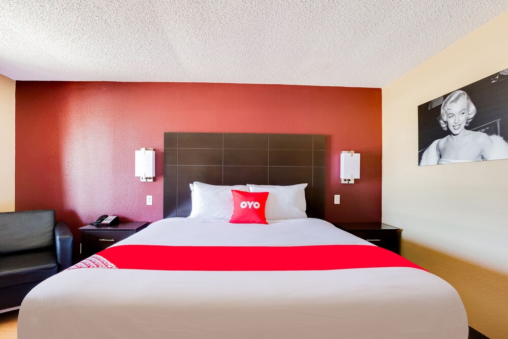 OYO Hotel Tyler Northwest Mineola Hwy - photo 31