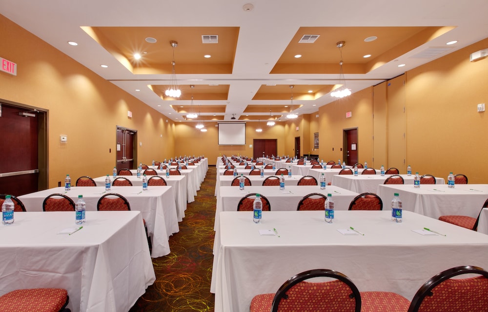 Holiday Inn Houston East Channelview by IHG - photo 14