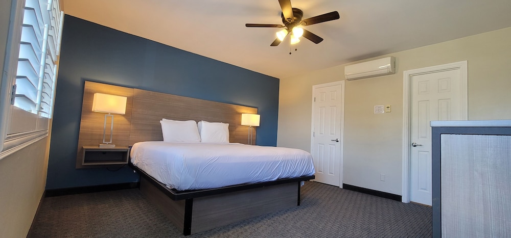 Pismo Beachwalker Inn & Suites - photo 8