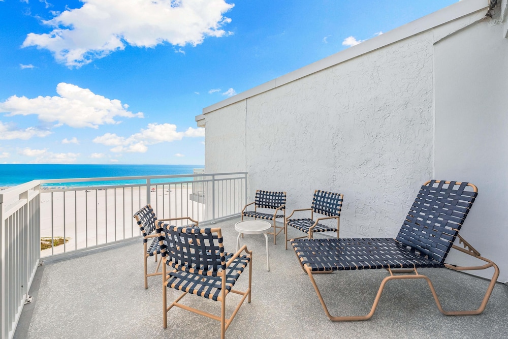 Jamaica Royale Beachfront Tower by Beachside Management - photo 40