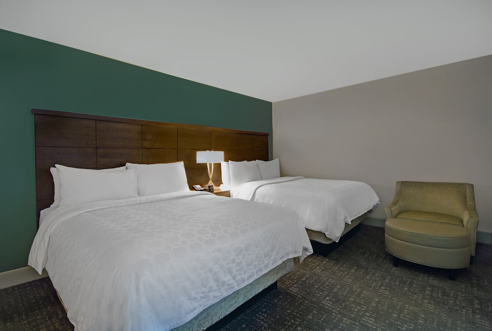 Staybridge Suites Sterling Heights Detroit by IHG - photo 13