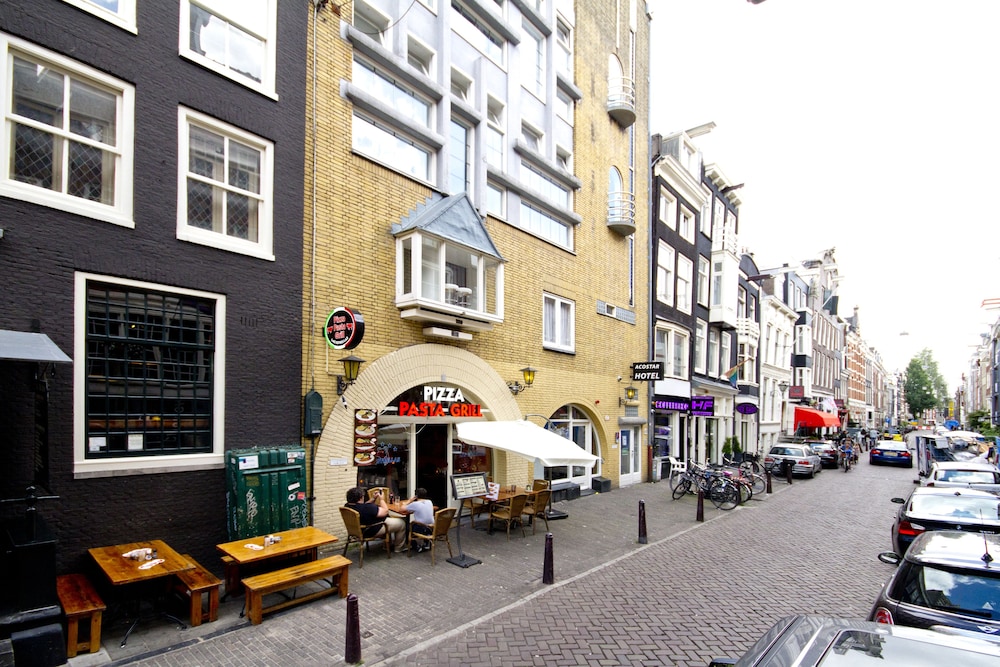 Acostar Hotel - carbon neutral hotel in Amsterdam