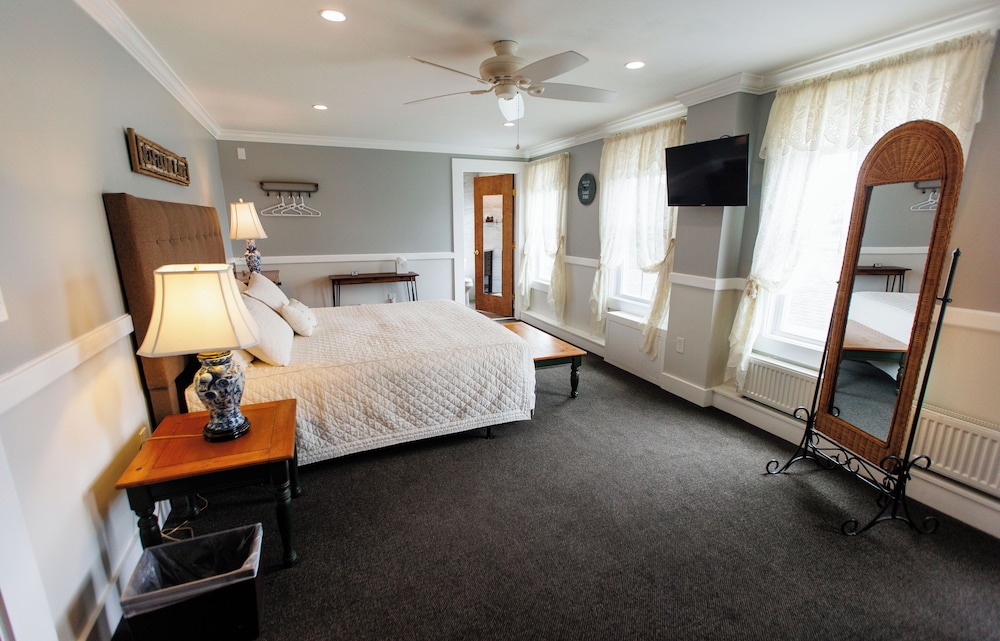 The Inn on Newfound Lake - photo 16