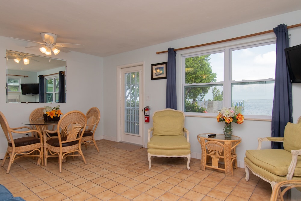Sunset Cove Beach Resort - photo 97