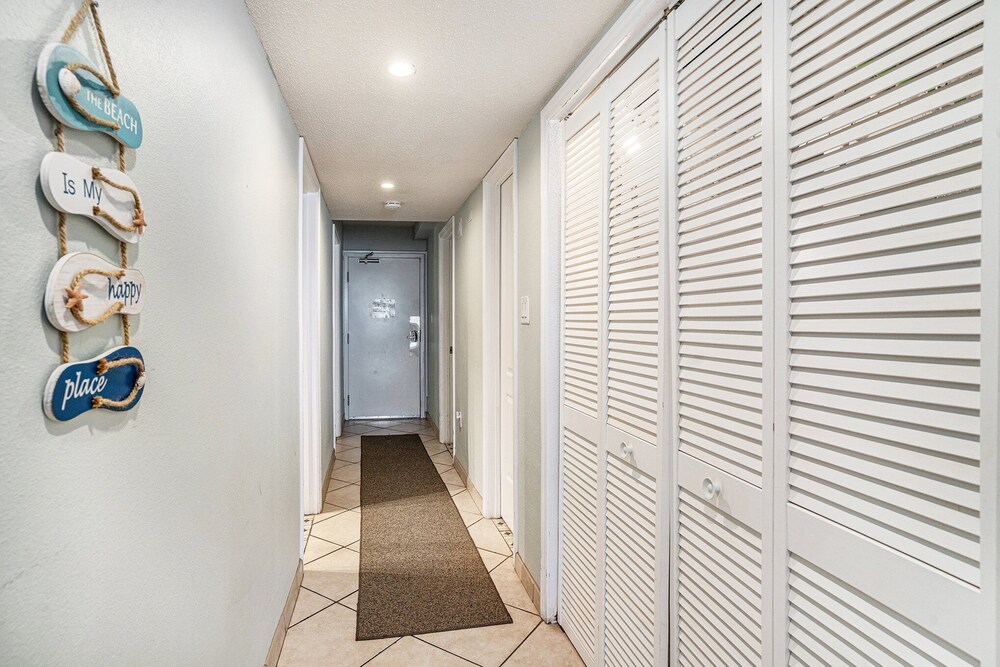 0611 Waters Edge Resort 2 Bedroom Condo by RedAwning - photo 24