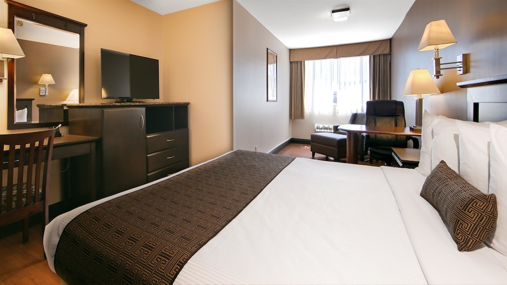 Best Western Plus Dragon Gate Inn - photo 6