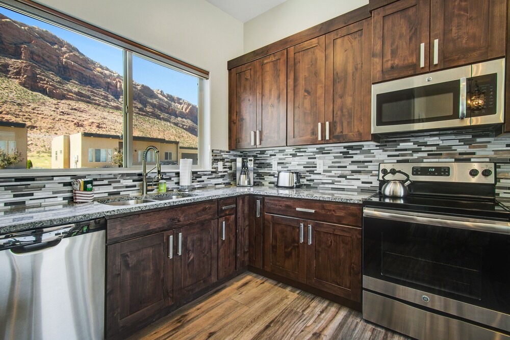Rim View 6 - photo 60