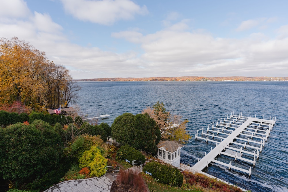 The Geneva Inn - photo 49